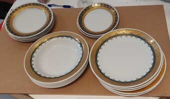 Porcelan, hrnky, talire - 6