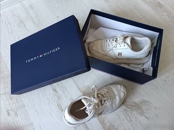 Dámské boty Tommy Hilfiger - 6