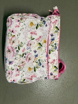 Komplet sada tašek vč.rukávníku - 6