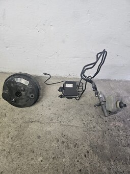 Audi A4/A5 B8 - různé díly - 6