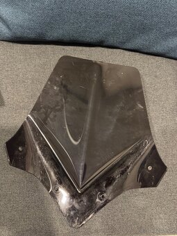 Triumph street teiple 675r - 6