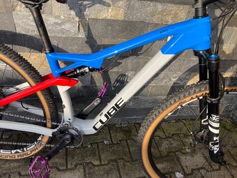 Celoopdpružené karbonové kolo - M rám - 6