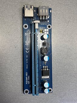 PCIe risery USB 3.0 – 6 ks (5× + 1× jiný typ) + kabely - 6