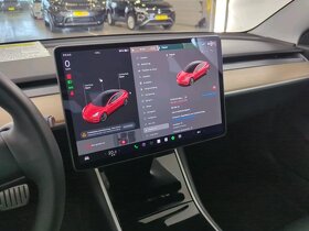 Tesla Model 3, Performance ,Nájezd jen 64k - 6