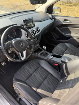 Mercedes Benz B 180 - 6