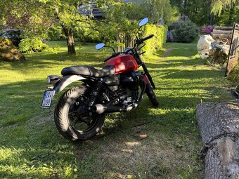 Moto Guzzi V7 Stone 850 Rosso Rovente 2023 DPH - 6
