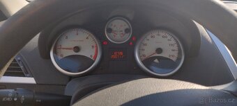 Peugeot 207 1.4hdi 50kw 2007 - 6
