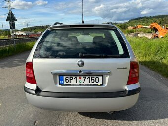 Škoda Octavia combi 1,6 75kw - 6
