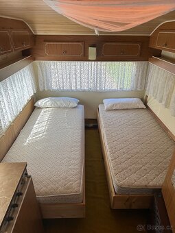 Karavan Wilk - 6