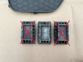 BMW X5 E70, X6 E71/E72 mřížky, zvedací kostky, krytky... - 6