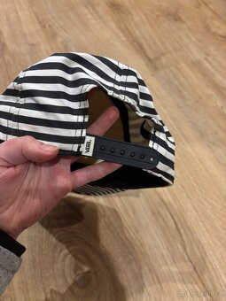 Černobílá snapback kšiltovka Vans - 6