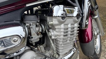 Triumph Adventurer - 6