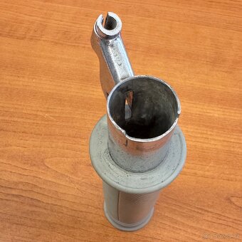 Stadion , Jawetta - rukojeť řazení - 6