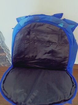 Školní batoh NOVÝ - 6