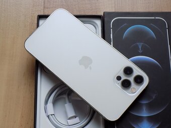 APPLE iPhone 12 Pro 128GB Silver - ZÁRUKA - TOP STAV-100%BAT - 6