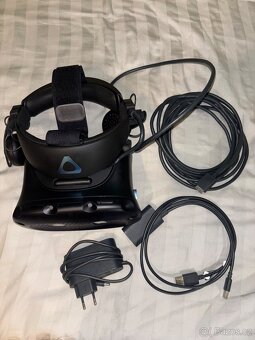 HTC Vive Cosmos Elite - 6