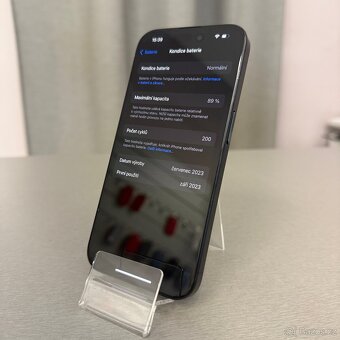 iPhone 15 Pro 128GB blue titan, pěkný stav, rok záruka - 6
