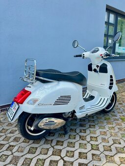 Vespa 300 GTS - 6