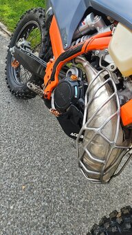 KTM EXC 300 r.v. 2023 - 6
