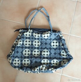 Vše za 200,- včetně zásilkovny. - 6