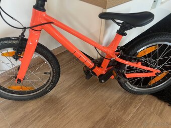 Lehoučké dětské kolo Specialized Jett, vel. 16 - 6