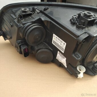 predni svetlo vw caddy 15- pravy levy - 6