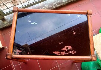 Starožitný stolek s černým sklem k renovaci - 6