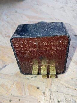 Regulační relé, filtry olejové, spínací skříňky - 6