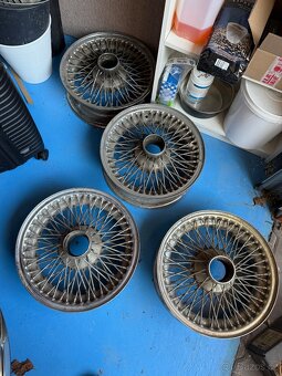 Drátěna kola jaguar E-type - 6