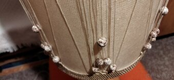 Stará stolní lampa na dřevěném stojanu - 6