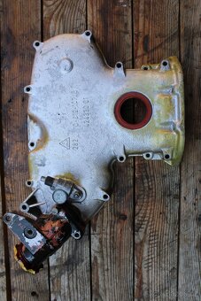 Zetor 8011 8111 10145 díly motoru - 6