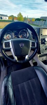Lancia Voyager 2.8l výbava Platinum - 6