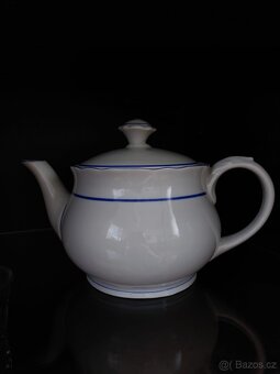 Bílý porcelánový servis s modrým proužkem - 6