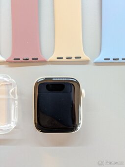 Apple Watch SE 44mm 2024 - hvězdně bílé - 6