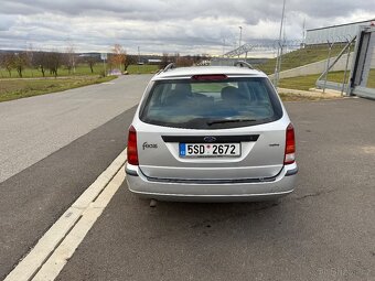Ford Focus 1.8TDDI - 6