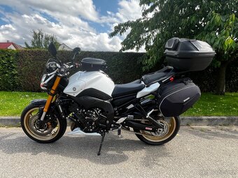 Yamaha FZ8 - 6
