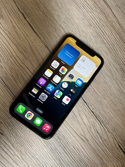 Prodám iPhone 11 - 6