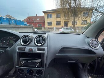 Na prodej – Ford Fiesta 1.4 - 6