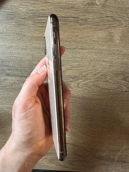 iPhone XS 64 GB Gold – zachovalý, spolehlivý - 6
