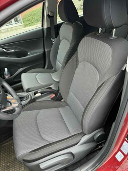 Hyundai i30 1.5i 2023 | Automat | 13 319 km | Záruka do 2028 - 6