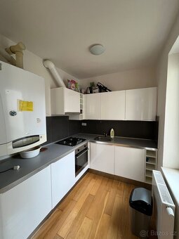 1 + kk Ortenovo náměstí, Praha 7, Holešovice - 6