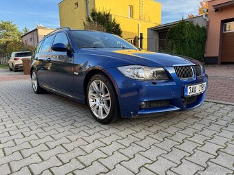 BMW E91 x-drive , 330d - nadstandartní výbava - 6