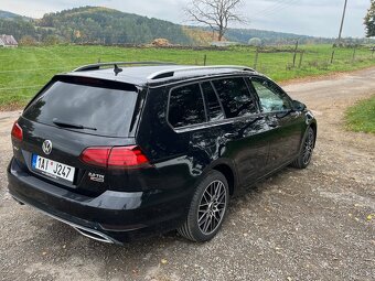 VW Golf Variant 2,0 TDi DSG 4Motion Perfektní stav - 6