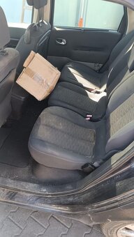 Renault Scenic II 2.0Dci 110kW  M9R 721 automat - 6