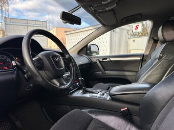 AUDI Q7 4.2 FSI 257KW 7 MÍST - 6