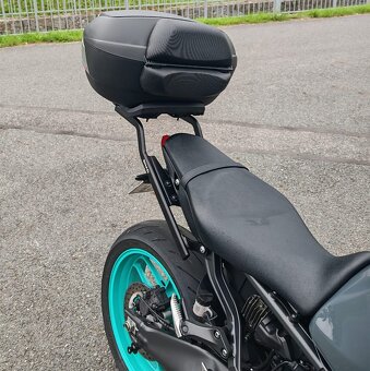 Yamaha MT-09 SHAD vrchní kufr SH48 Premium + plotna - 6