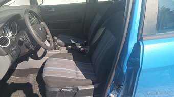 FORD FOCUS 1.6i-74KW-KRASAVEC-benzín - 6