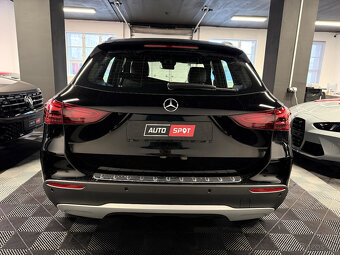 Mercedes-Benz GLA 200 - 6