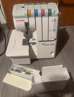 Coverlock JANOME 744 D - 6