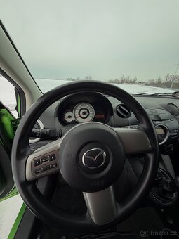 Mazda 2 1.4i - 6